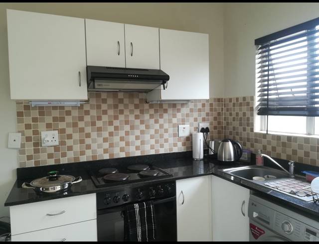 2 BEDROOM APARTMENT FOR SALE IN MANOR ESTATES